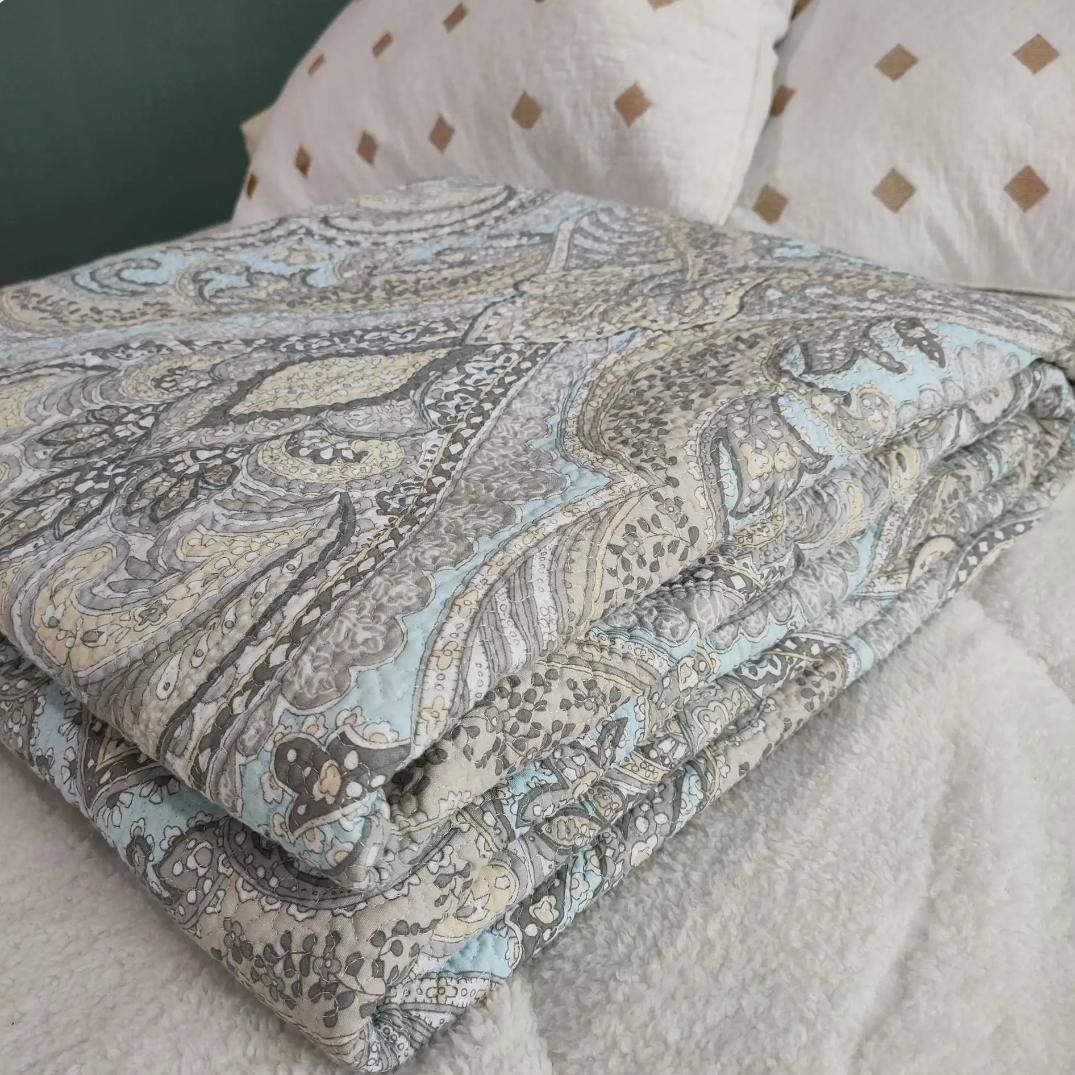 Kyanite Coverlet