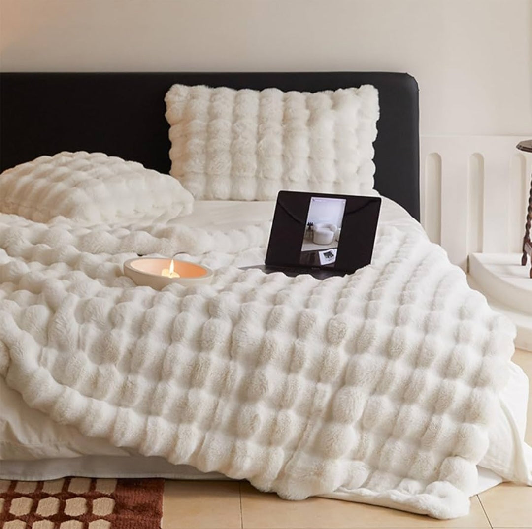 Cream Faux Fur Blanket