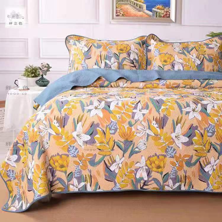 Zinnia Coverlet