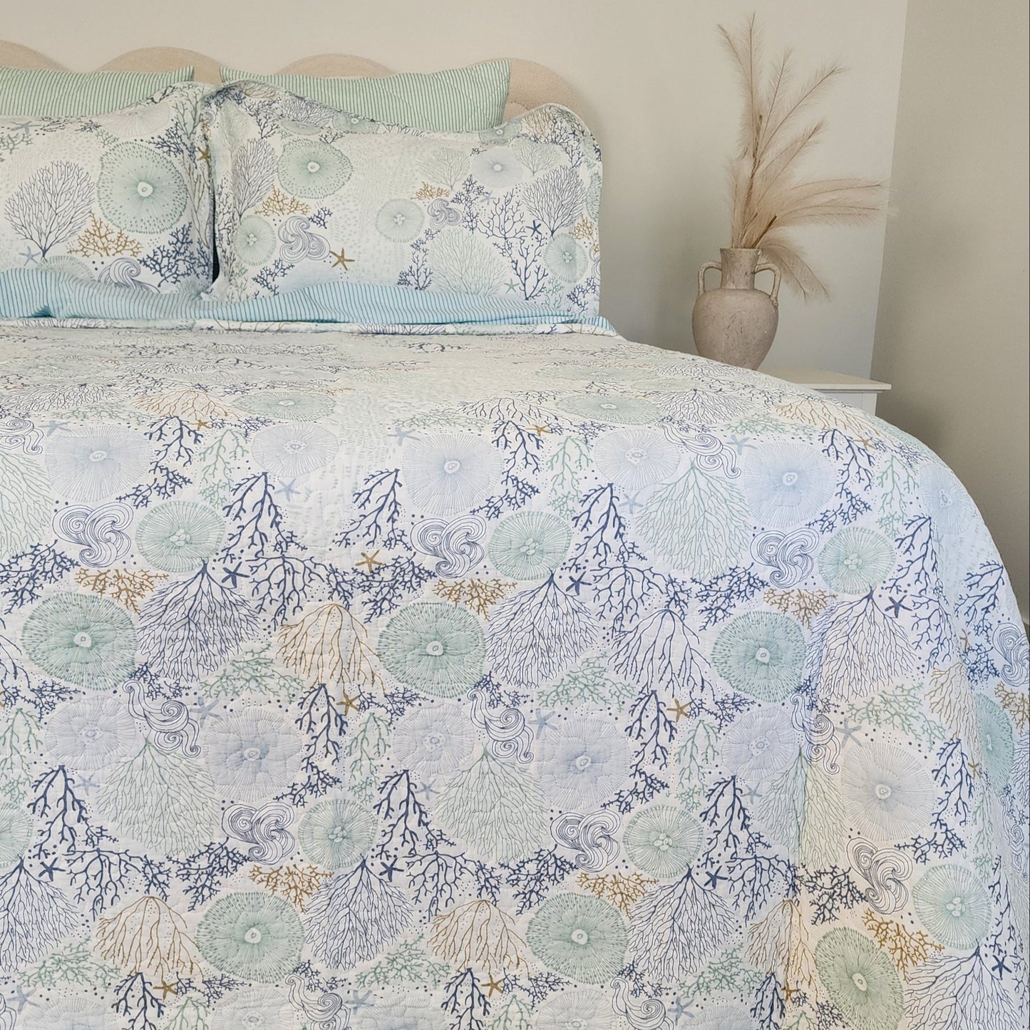 Reef Coverlet