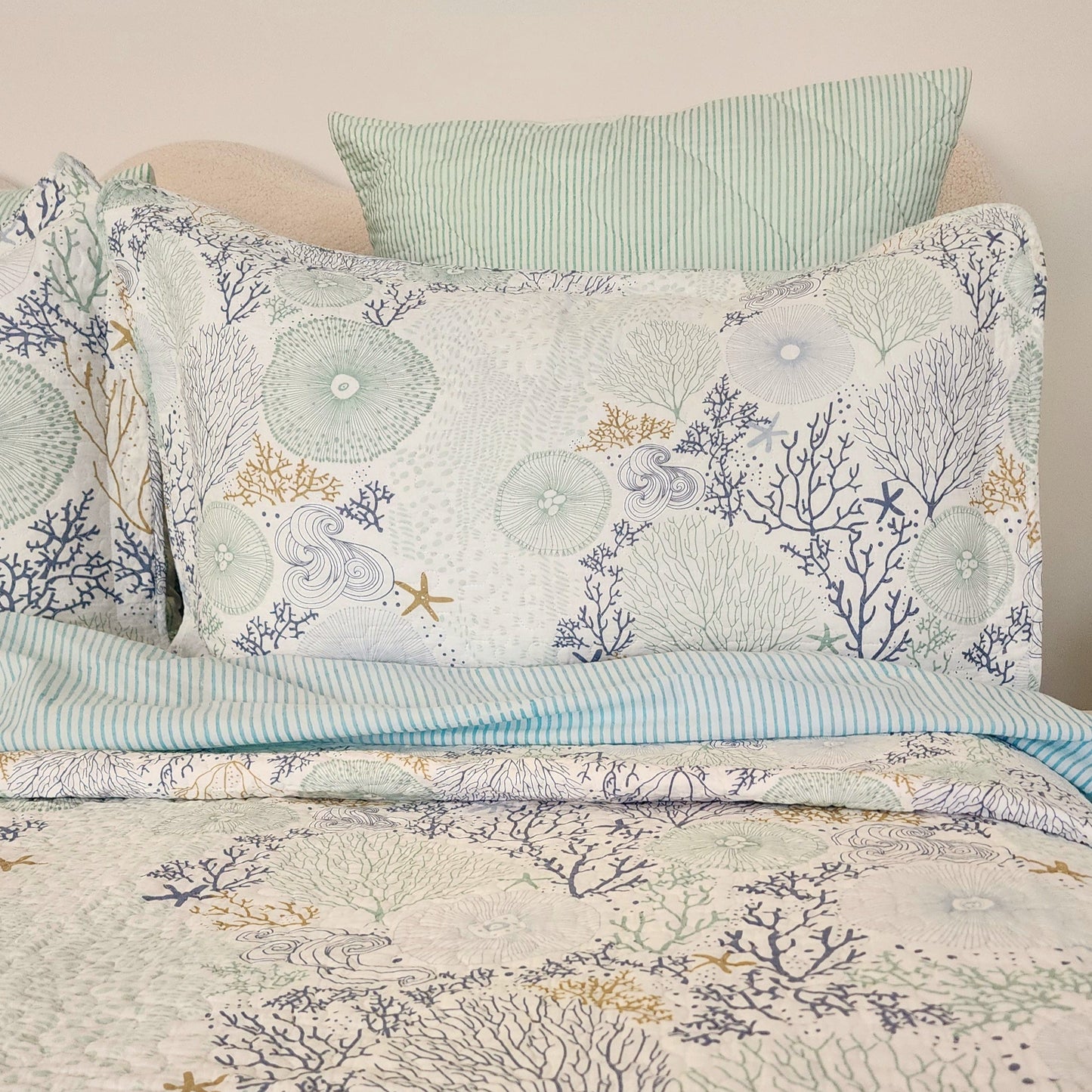 Reef Coverlet