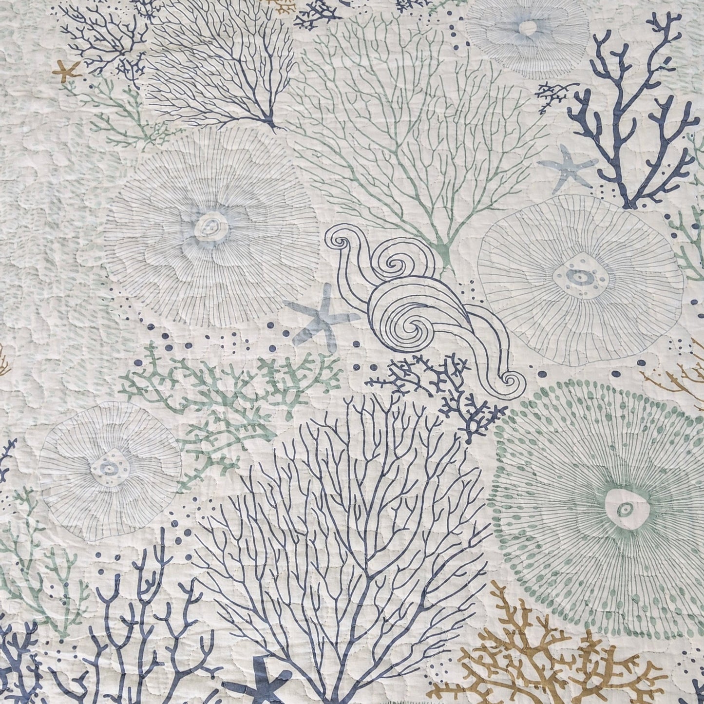Reef Coverlet