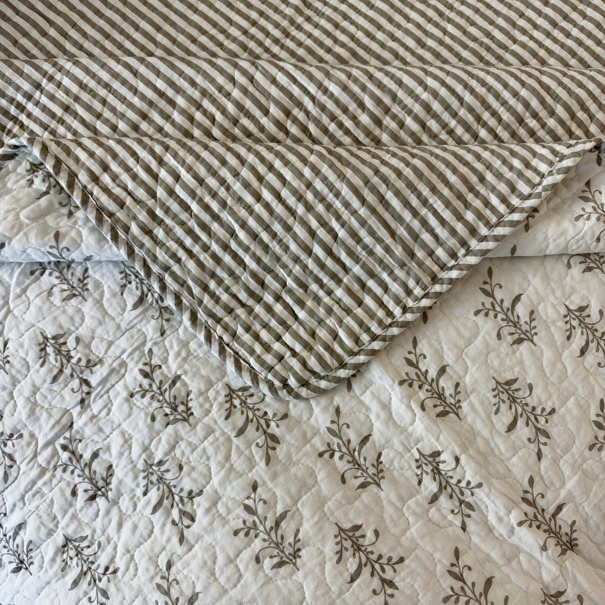 Husk Coverlet