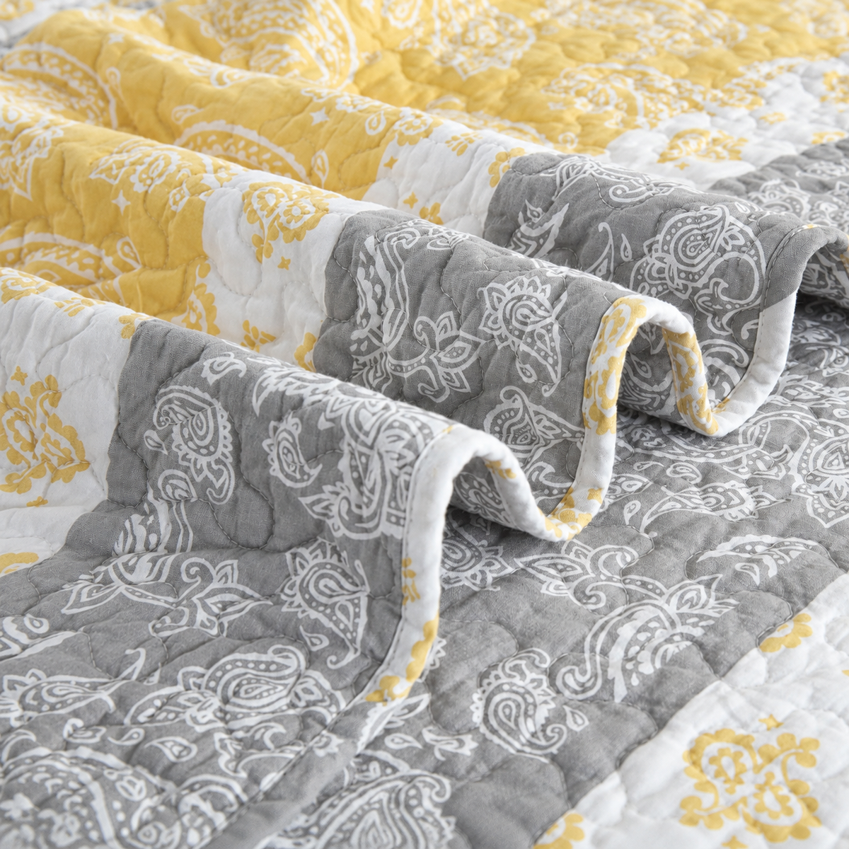 Yellowstone Coverlet