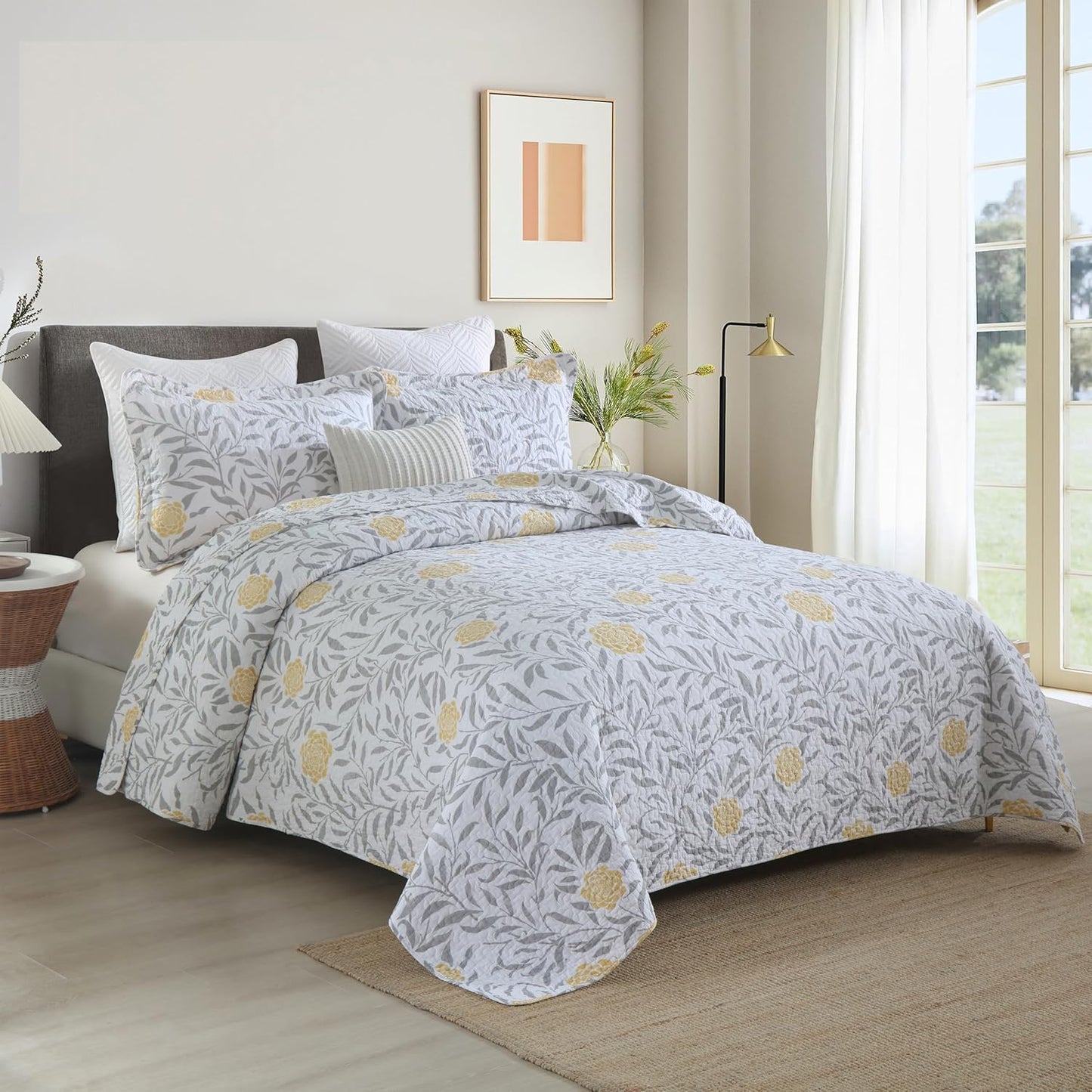 Florelie Coverlet