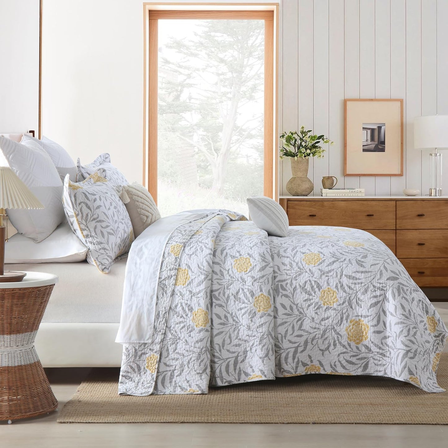 Florelie Coverlet