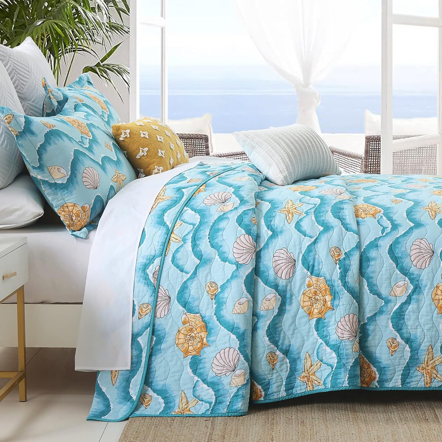 Mar Coverlet