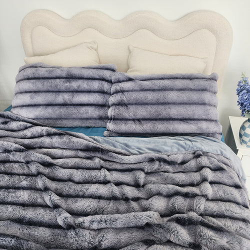 Ocean Faux Fur Blanket