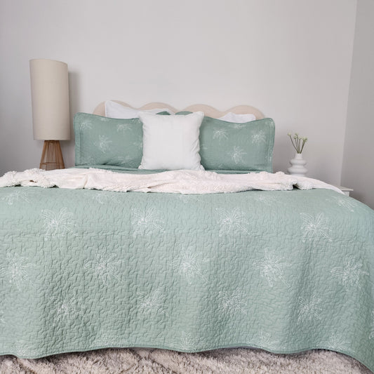 Palmera Coverlet