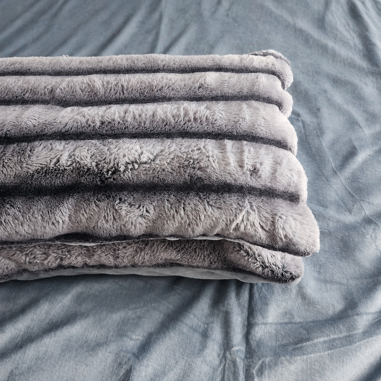 Ocean Faux Fur Blanket