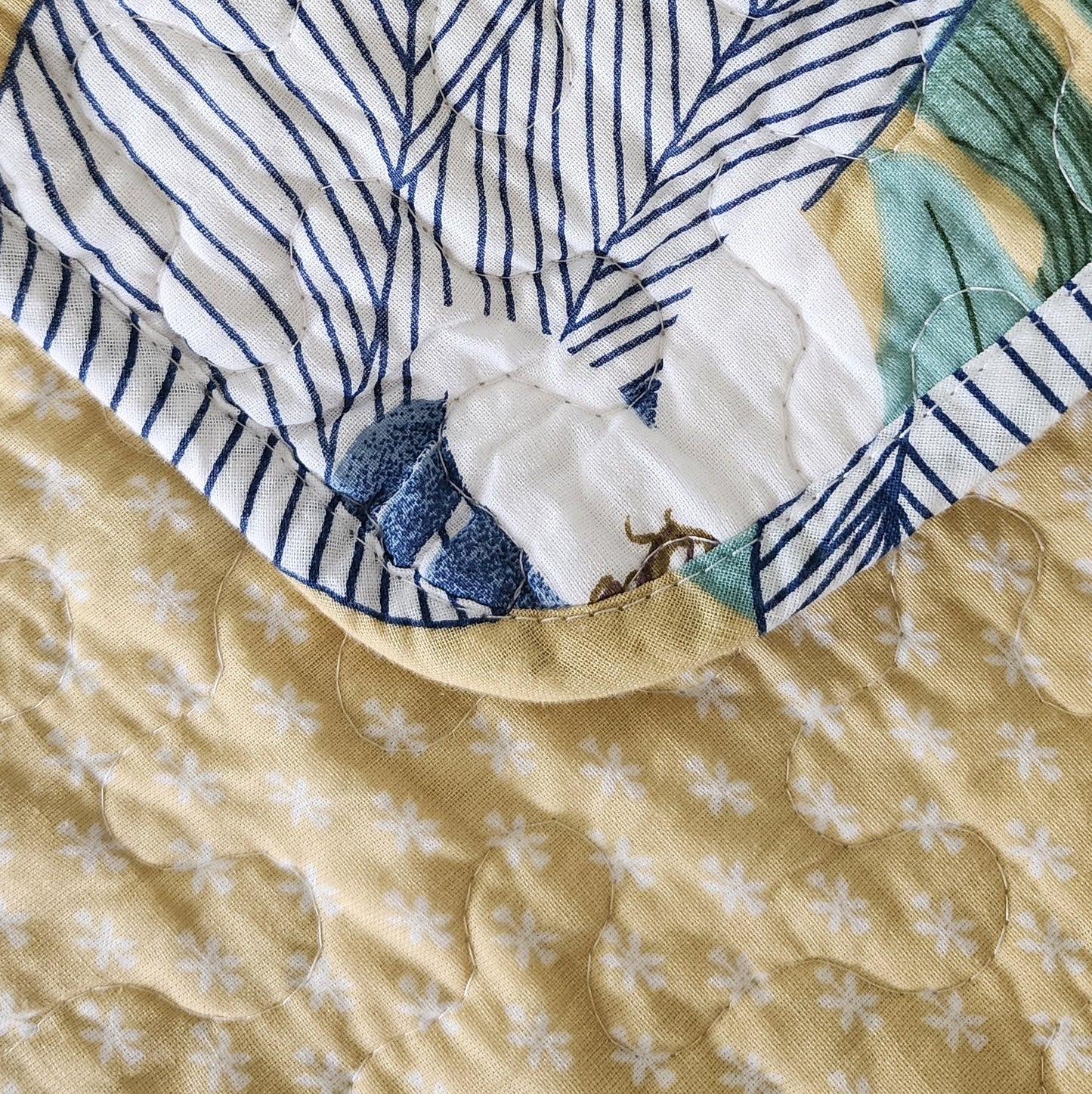 Soleil Coverlet