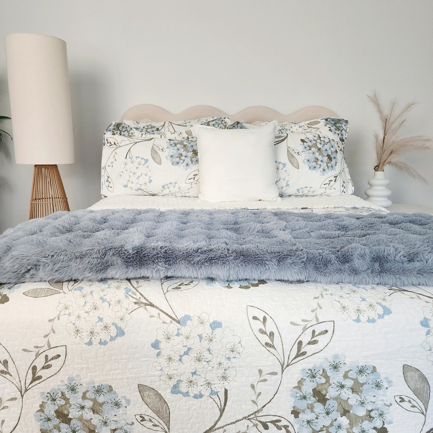 Bondi Faux Fur Blanket