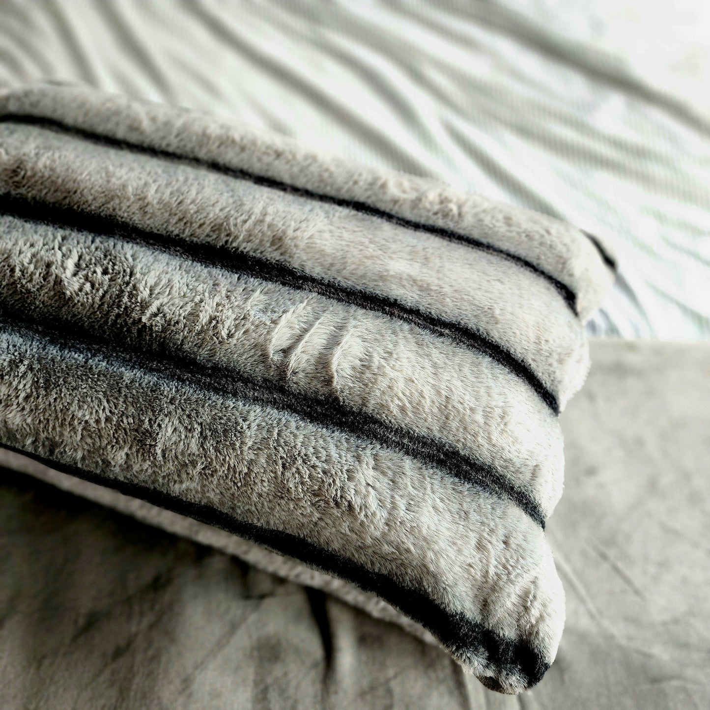 Green Faux Fur Blanket