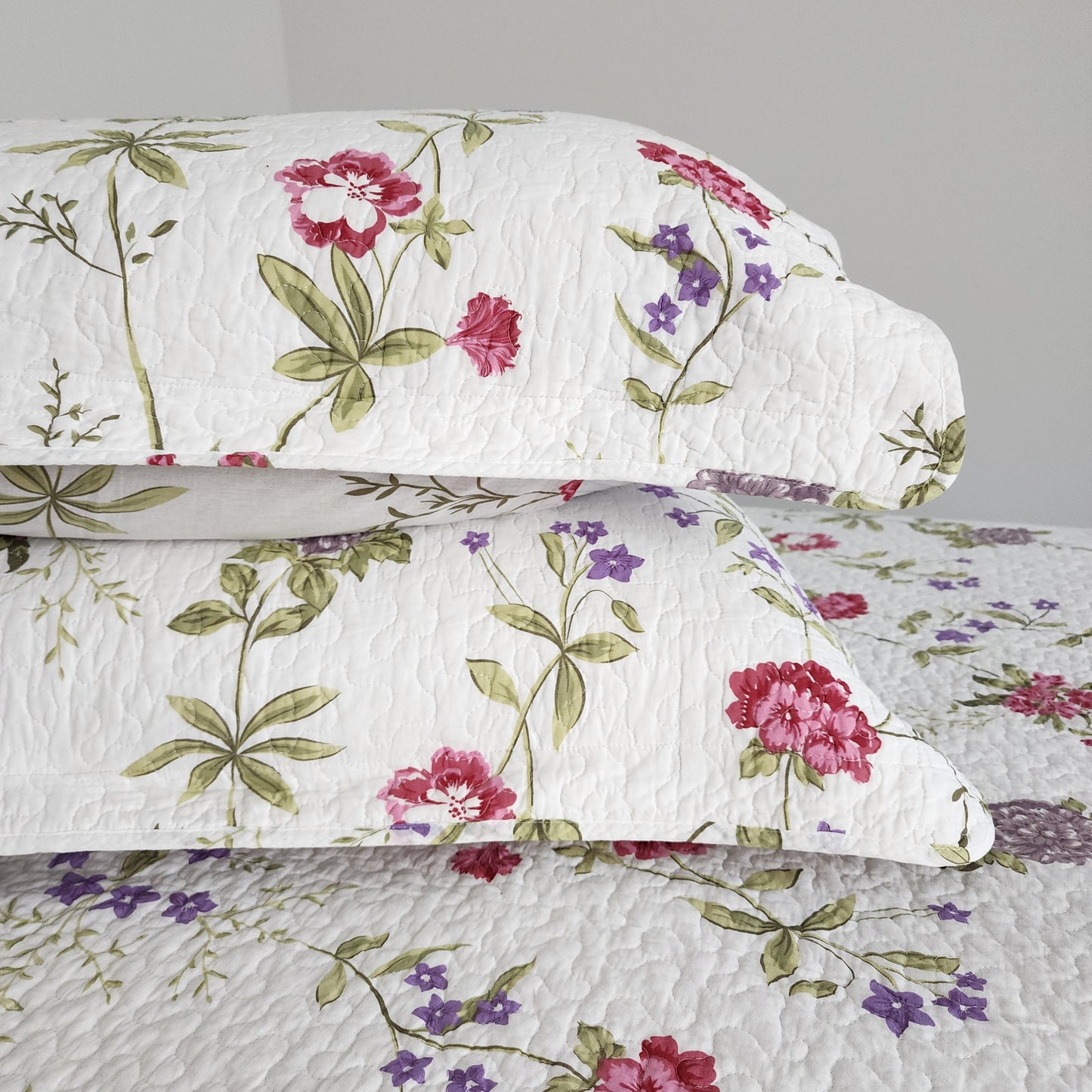 Liliana Coverlet