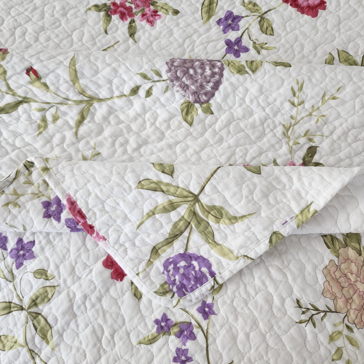 Liliana Coverlet