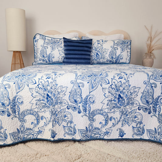 Aura Coverlet