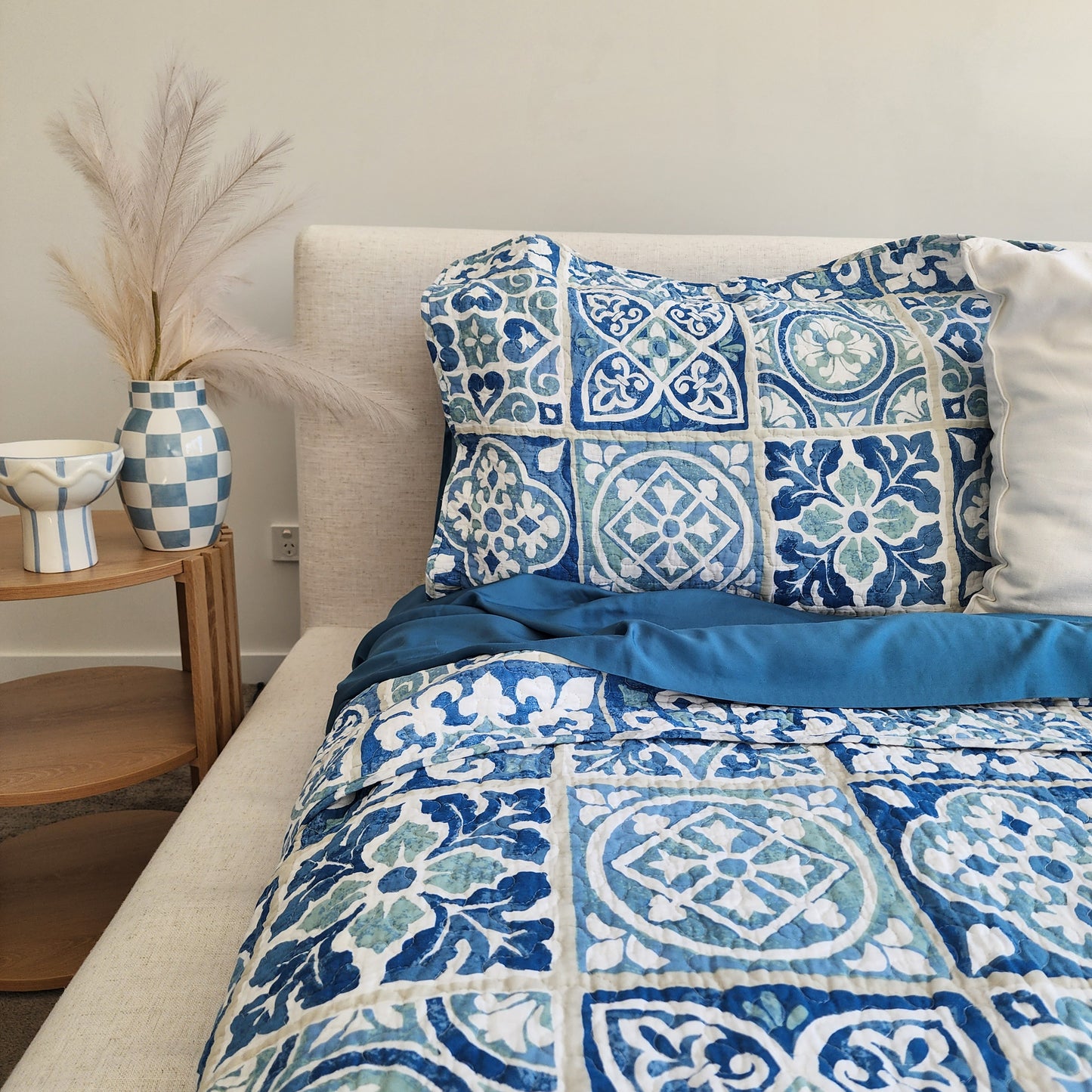 Santorini Coverlet