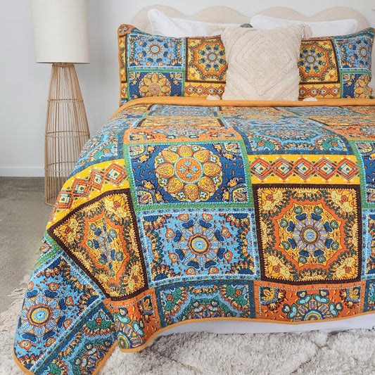 Soluna Coverlet